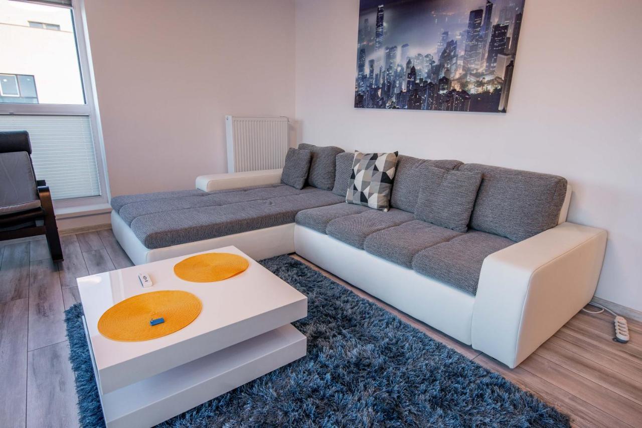 Luxury Westpark 2 Presidentialsuite With Lake View W4 Βουκουρέστι Εξωτερικό φωτογραφία