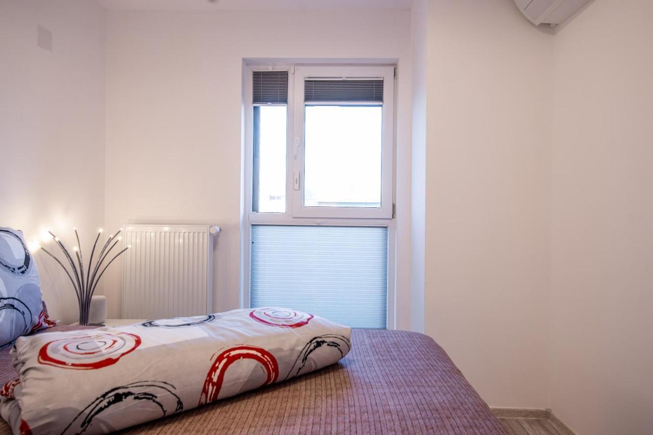 Luxury Westpark 2 Presidentialsuite With Lake View W4 Βουκουρέστι Εξωτερικό φωτογραφία
